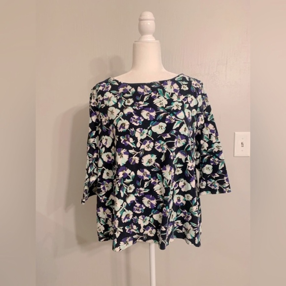 Croft & Barrow Green and Pink 3/4 Sleeve Boxy Blouse